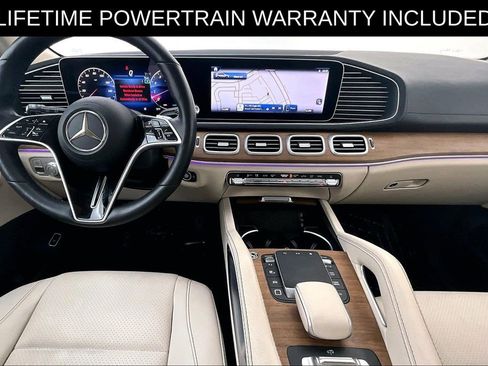 Used 2025 Mercedes-Benz GLS 450 4MATIC image 20