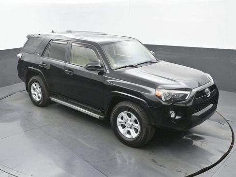 Used 2014 Toyota 4Runner SR5 RWD image 27