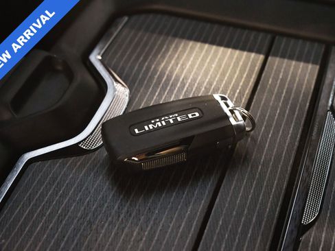 Used 2023 RAM 1500 Limited image 20