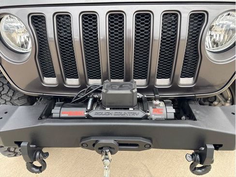 Used 2021 Jeep Wrangler Unlimited Rubicon AWD/4WD image 31