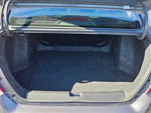 Used 2018 Honda Civic LX image 6