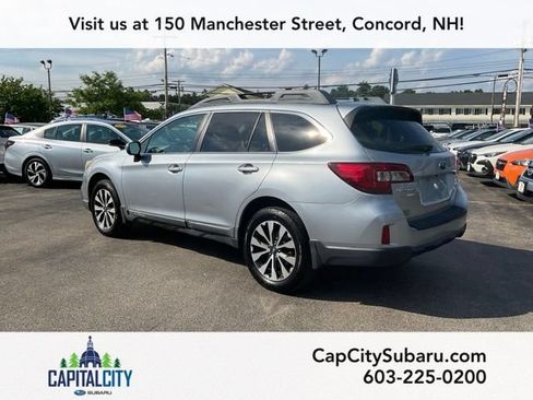 Used 2015 Subaru Outback 2.5i Limited AWD/4WD image 4