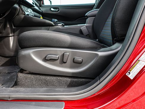 New 2024 Nissan Leaf SV Plus image 17