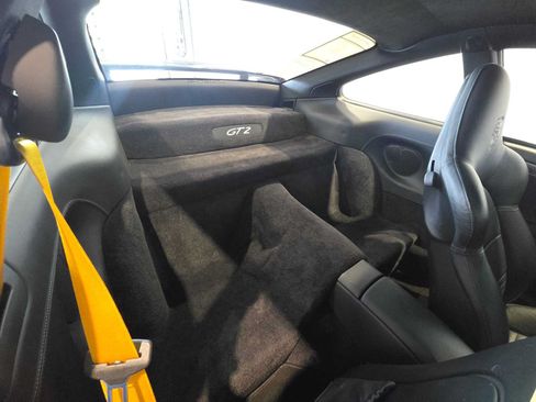 Used 2002 Porsche 911 GT2 RWD image 13