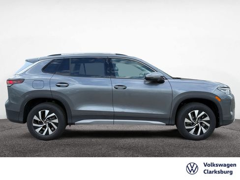 New 2026 Volkswagen Tiguan S AWD/4WD image 4