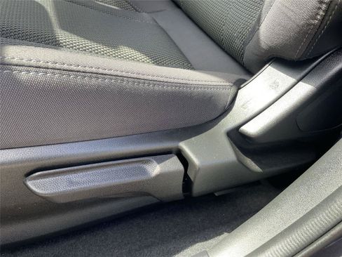 Certified 2024 Subaru Crosstrek 2.0i Premium w/ Crosstrek Mirror Package AWD/4WD image 13