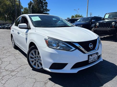 Used 2019 Nissan Sentra S FWD image 1