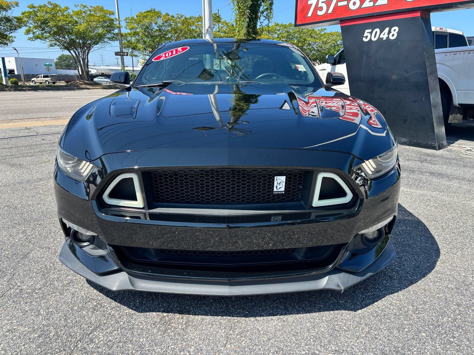 Used 2015 Ford Mustang GT Premium w/ GT Performance Package RWD image 8