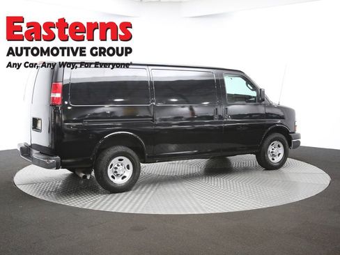 Used 2016 Chevrolet Express 2500 image 39