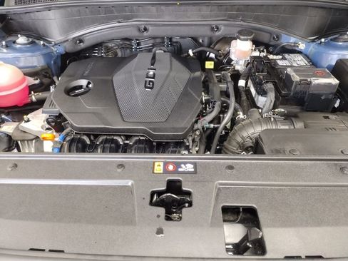 Certified 2023 Hyundai Santa Fe SEL image 9