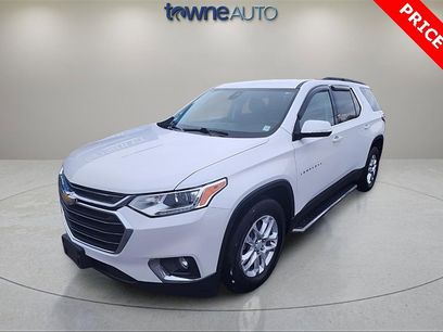 Used 2021 Chevrolet Traverse LT