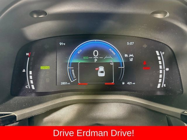 Used 2026 Toyota Camry SE FWD image 17