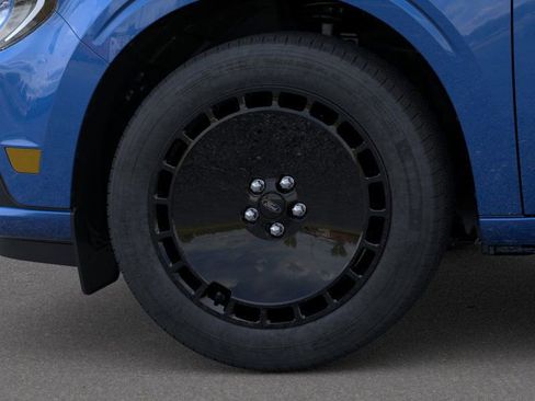 New 2025 Ford Maverick Lobo image 21