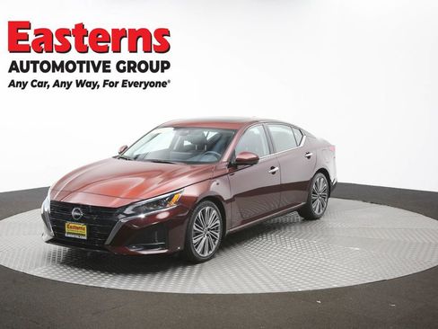 Used 2023 Nissan Altima 2.5 SL FWD image 56