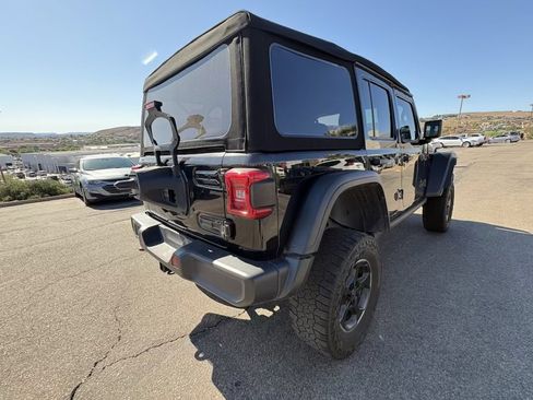 Used 2021 Jeep Wrangler Unlimited Rubicon AWD/4WD image 5