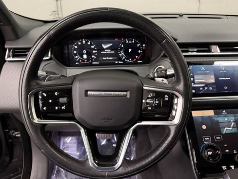 Used 2021 Land Rover Range Rover Velar R-Dynamic S image 27