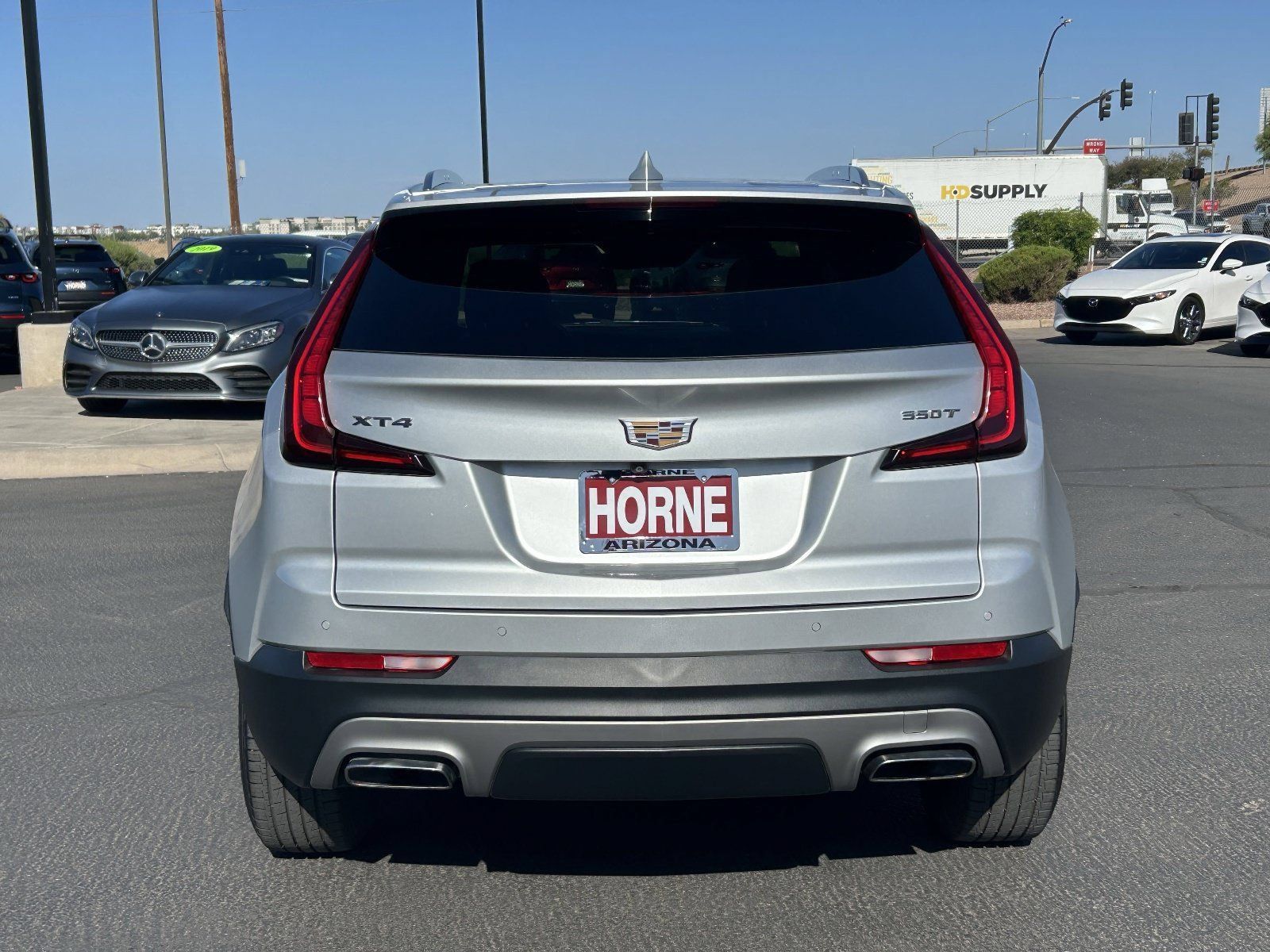 Used 2020 Cadillac XT4 Premium Luxury w/ Technology Package FWD image 5