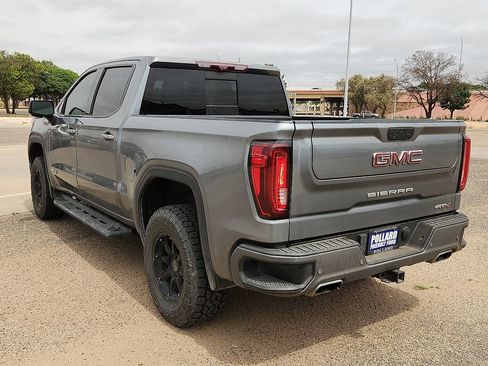 Used 2021 GMC Sierra 1500 AT4 w/ AT4 Value Package AWD/4WD image 2