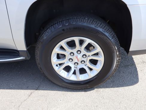 Used 2018 GMC Yukon XL SLT w/ Open Road Package image 44