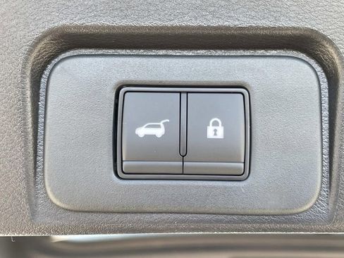 New 2026 Nissan Rogue SV FWD image 13