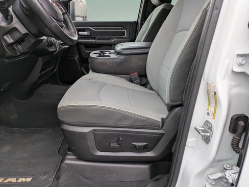 Used 2024 RAM 2500 Big Horn image 21