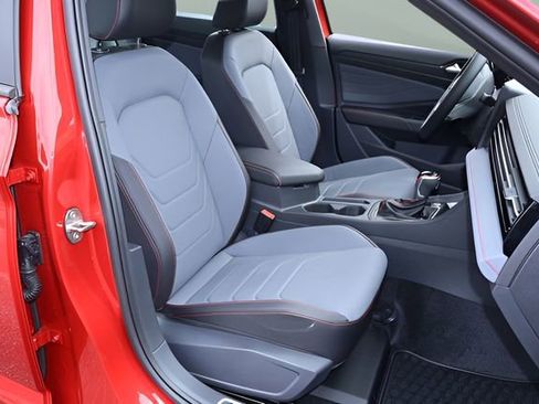 New 2026 Volkswagen Jetta GLI Autobahn FWD image 17