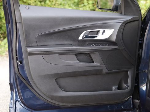 Used 2016 Chevrolet Equinox LS FWD image 21