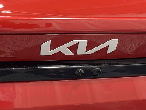 New 2026 Kia K4 LXS image 9