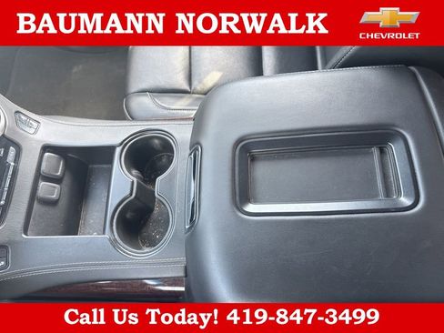 Used 2018 GMC Yukon SLT w/ Open Road Package image 27