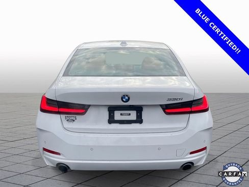 Used 2023 BMW 330i Sedan w/ Premium Package image 5