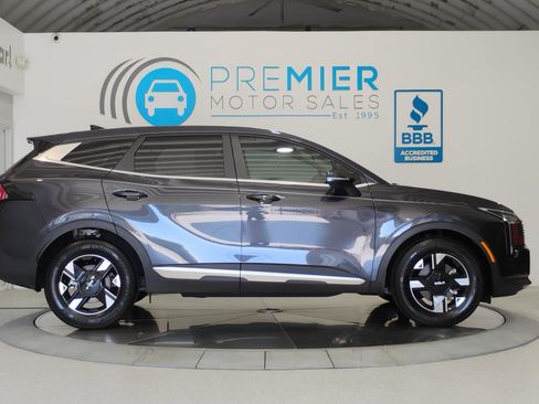 Used 2026 Kia Sportage LX w/ LX Convenience Package FWD image 15