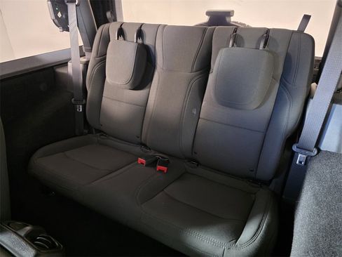 Used 2021 Jeep Wrangler Sport image 13