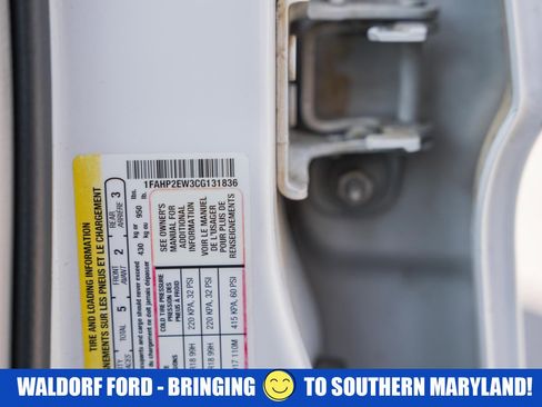 Used 2012 Ford Taurus SEL FWD image 39