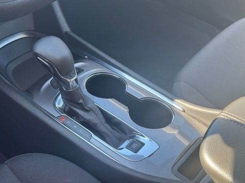 Used 2023 Chevrolet Malibu LT image 17