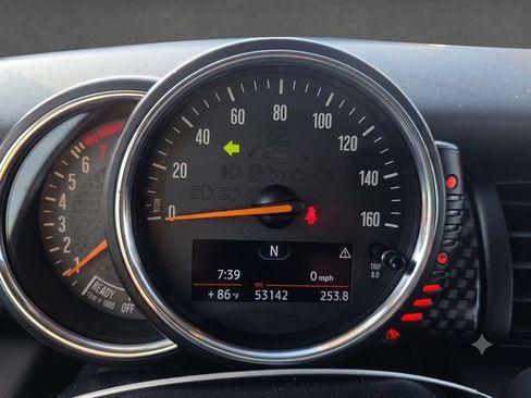 Used 2015 MINI Cooper S FWD image 9