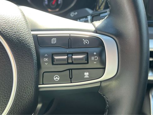 Used 2023 Kia K5 GT-Line w/ GT-Line Premium Package AWD/4WD image 32