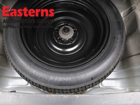 Used 2023 Honda HR-V LX image 21