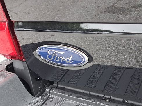 New 2026 Ford F350 Platinum w/ FX4 Off-Road Package image 10