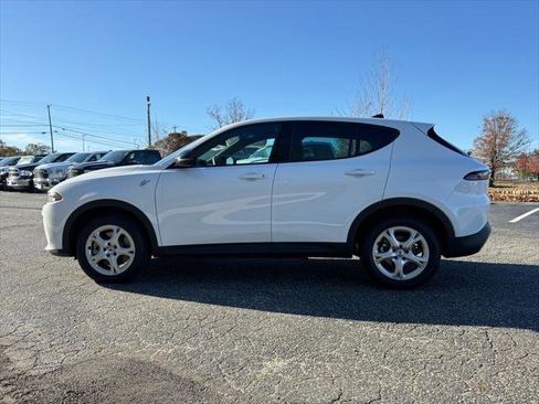 Certified 2025 Dodge Hornet GT w/ Cold Weather Group image 6