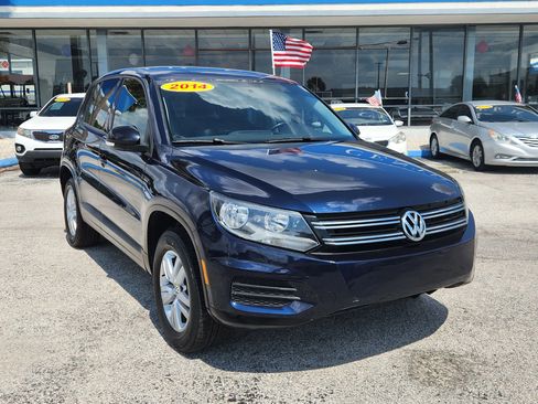 Used 2014 Volkswagen Tiguan S image 2