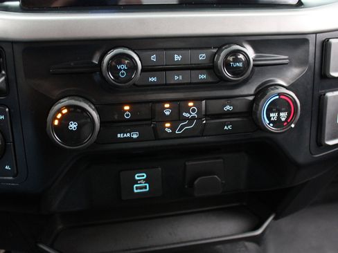 Used 2024 Ford F150 XL image 33