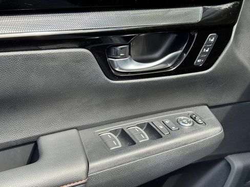 Certified 2025 Honda CR-V Sport Touring image 9
