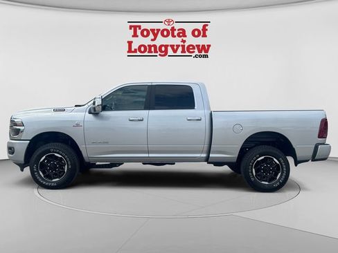 Used 2026 RAM 2500 Laramie AWD/4WD image 2