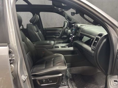 Used 2025 RAM 1500 Limited AWD/4WD image 19