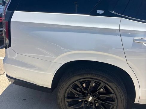 Used 2021 Cadillac Escalade Sport w/ Driver Assist Tech Package AWD/4WD image 7