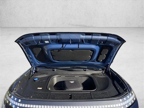 New 2026 Hyundai Ioniq 9 SEL image 19
