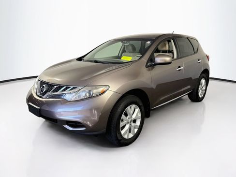 Used 2012 Nissan Murano S AWD/4WD image 3