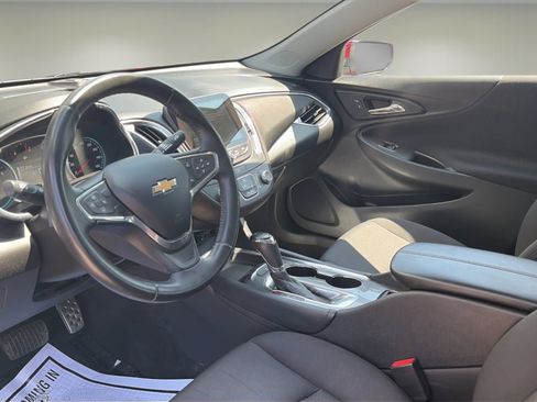 Used 2016 Chevrolet Malibu LT FWD image 12