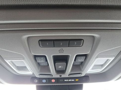 Used 2025 Chevrolet Silverado 1500 LT Trail Boss w/ Convenience Package II image 43