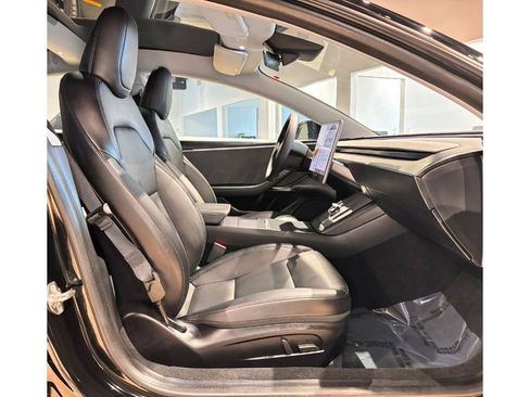 Used 2024 Tesla Model 3 Standard Range image 21